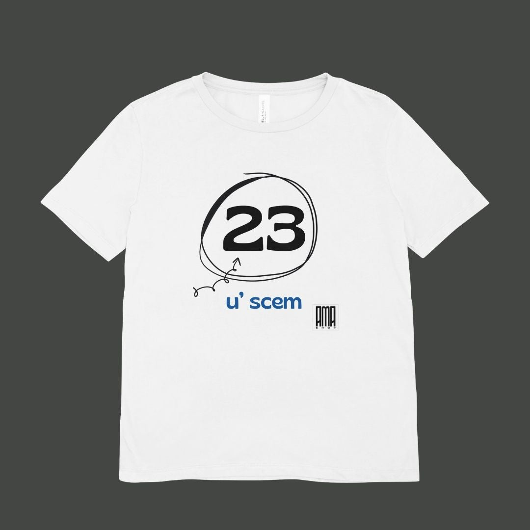 T Shirt '' 23 u scem '' personalizzabile con nome